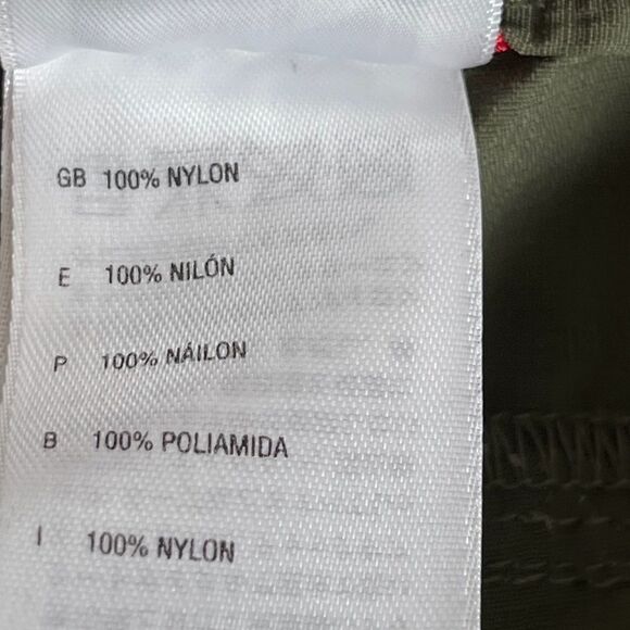 The North Face Brown Nylon Utility Short S… - Picture 12 of 12